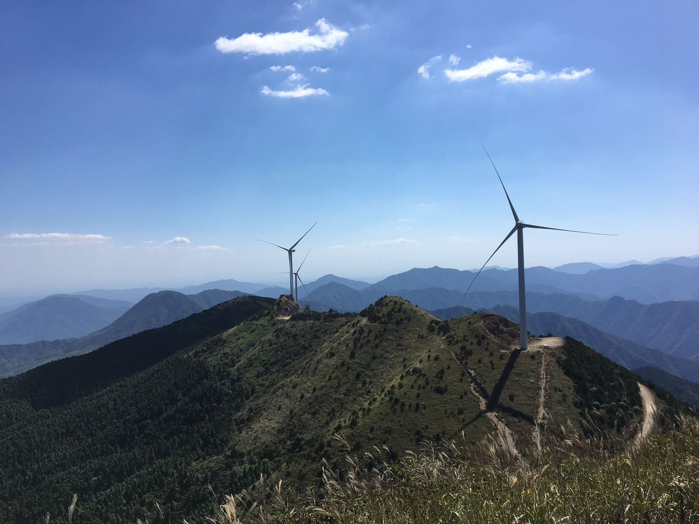 江西修水县眉毛山二期40MW分散式风电